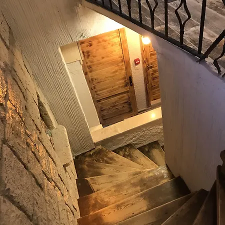 Ivy House Loca מלון אלאקאטי