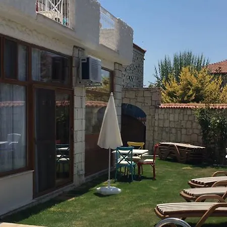 מלון Ivy House Loca