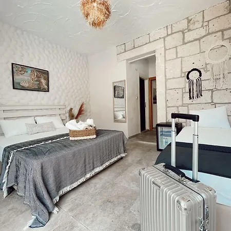 Ivy House Loca Hotel Alaçatı