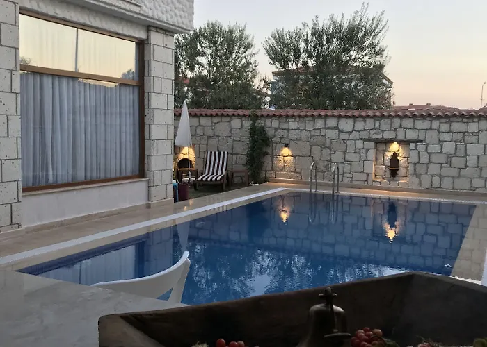 Ivy House Loca Szálloda *